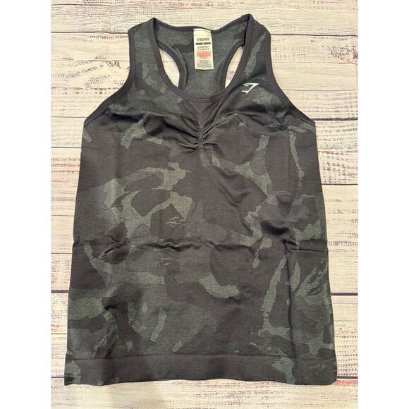 Gymshark Tops - Gymshark NEW Adapt Camo Seamless Tank in Black Size Medium